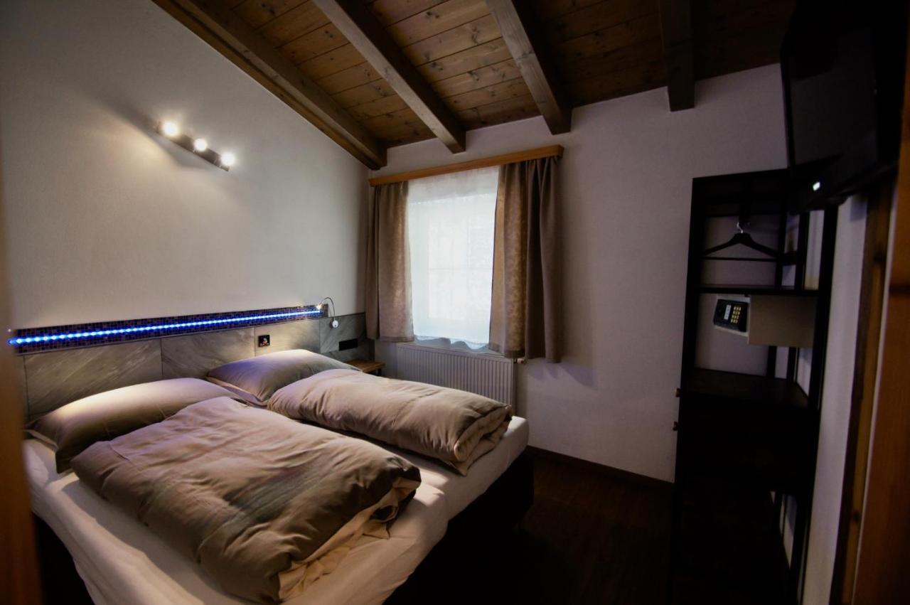 Bed and Breakfast Haus Eder Steiner Saalbach-Hinterglemm Exterior foto