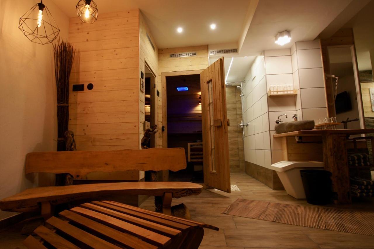 Bed and Breakfast Haus Eder Steiner Saalbach-Hinterglemm Exterior foto