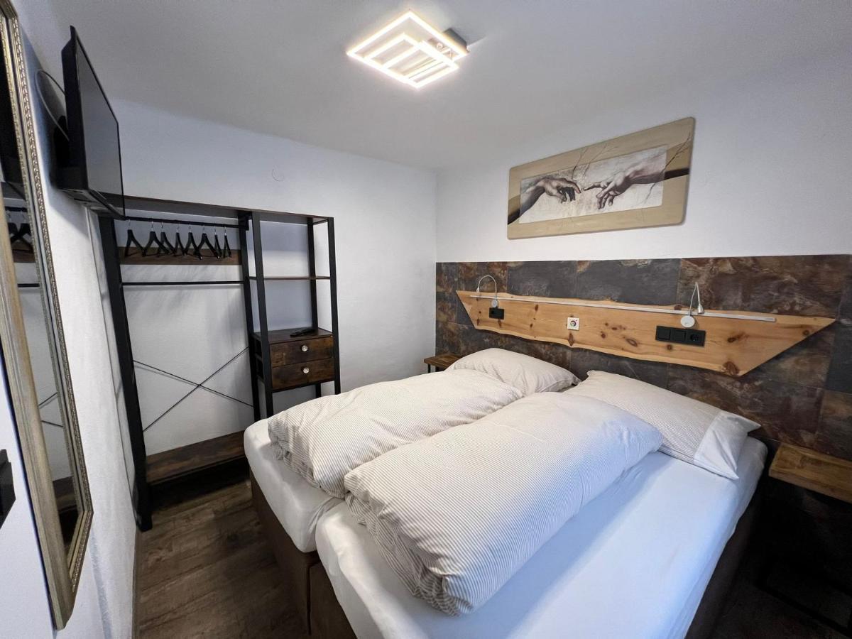 Bed and Breakfast Haus Eder Steiner Saalbach-Hinterglemm Exterior foto