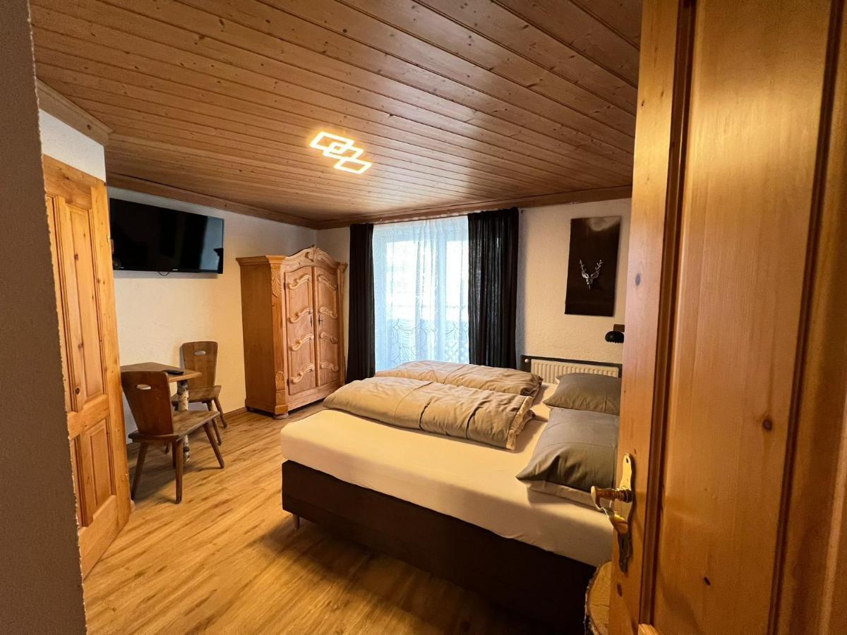 Bed and Breakfast Haus Eder Steiner Saalbach-Hinterglemm Exterior foto
