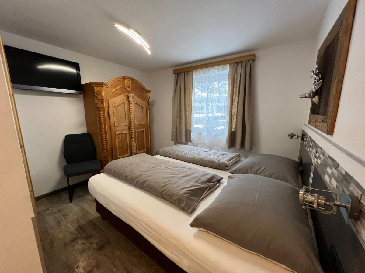 Bed and Breakfast Haus Eder Steiner Saalbach-Hinterglemm Exterior foto